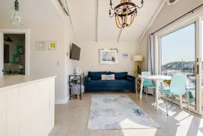 Bearskin Neck Rockport ★ Amazing Views ★ Parking - Image 4