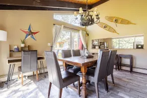 Sunny, Golf Course Home w/ Private Hot Tub & Deck! - Image 2