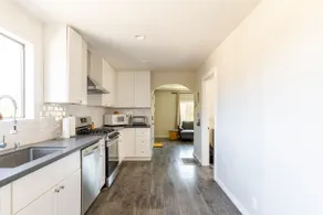 3 bedroom 2 bath home w washer/dryer, arcade, more - Image 5