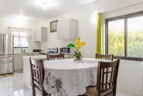 Cozy Stay, 2 Bedroom @ Camelot Village PH1. - Image 3