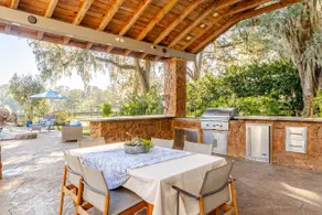 Farmhouse w/pool close to springs & horse shows - Image 4