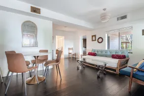 Spacious nature retreat w/ fruit orchard & trails - Image 2