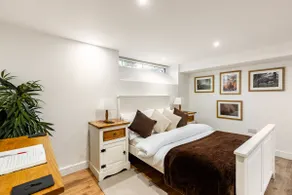 Lovely and cosy 1 bed basement apartment - Image 4