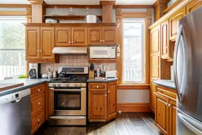 Family Friendly Heritage Home ~ Downtown Guelph - Image 3