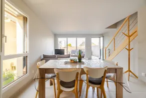 Welcoming, warm, bright cottage - Image 4