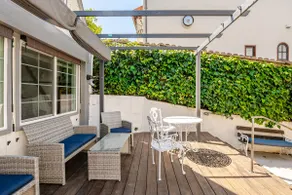 Berkeley Hills Bay cottage w/ loft work space - Image 5
