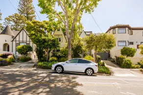 Berkeley Hills Bay cottage w/ loft work space - Image 4