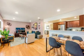 Retro Cowyboy Villa in the Heart of Austin - Image 5