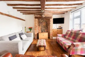 Stoop Cottage - in the heart of Quorn - Image 3
