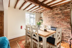 Stoop Cottage - in the heart of Quorn - Image 4