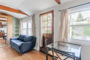 Cozy Cottage Escape in the Heart of Palo Alto - Image 4