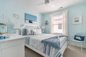 Luxury Beach Home •Elevator• Full Linens • Bikes - Image 3
