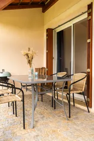 Sarlat Cosy, Air-con & all comforts, parking, terrace, view - Image 5
