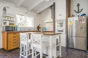 Mornington Peninsula Getaway-Somers Beach House - Image 3