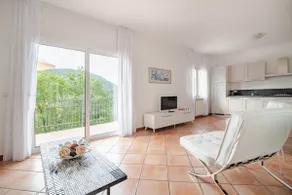 Dimore del Lago – Ronchi Pool House in a Residence - Image 4