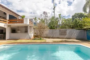 Casa Peruíbe Paraíso – Swimming Pool, Ocean, and Waterfall - Image 4
