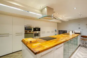 Chalet de luxe 5 * avec bain à remous / sauna / WIFI / Sky, jardin clos et animaux acceptés - Image 5