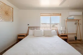 Creosote House with Private Marble Hot Springs - Image 4