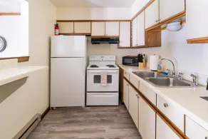 ⭐️Parking, WiFi, Laundry, Smartlock ⭐️ - Image 5