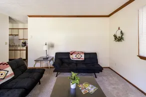⭐️Parking, WiFi, Laundry, Smartlock ⭐️ - Image 2