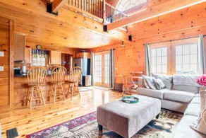 Beautiful Log Cabin On A Six Acres Of Apple Bliss - Image 5