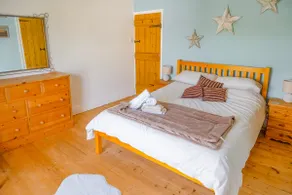 Cliff Cottage, Horns Cross, Peppercombe, Devon - Image 5