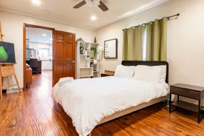 Entire 1350sqft Floor + Upscale Tech/Lineaments - Image 5