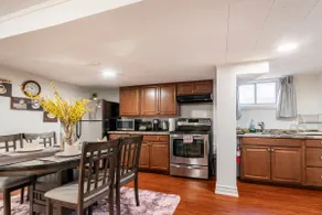 Convenient 2 bed rooms guest suit. - Image 3