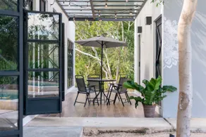 Casa de los Pájaros - house in nature - Image 5