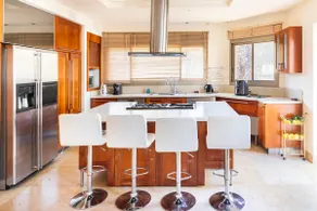 Stylish Villa in Herzliya with beautiful Garden! - Image 5