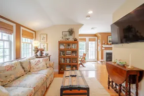 Romantic getaway suite - Image 2