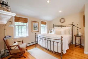 Romantic getaway suite - Image 4
