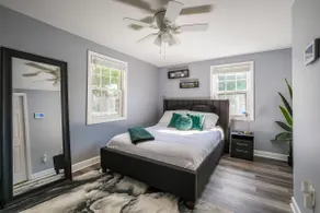 Stylish One Bedroom home 5 min away from Downtown. - Image 2