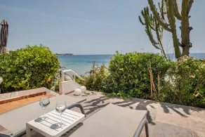 Terraced house by the beach - Image 2