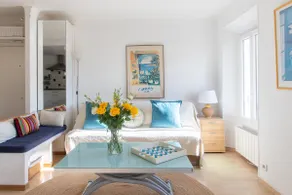 Charming Apartment in port of Nice, Nice - Image 3