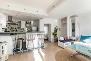 Charming Apartment in port of Nice, Nice - Image 2