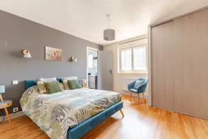 Hypercenter, garage, terrace, 80 m 2 - Image 4