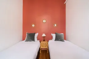 Historic apartment in the heart of the city, chic and cozy - Image 3