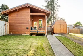 Cozy Willamette Valley Cabin With Modern Comforts - Image 2