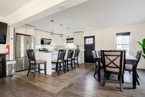 Pet Friendly 4-BR Home Near Philly with Yard - Image 3