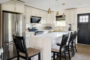Pet Friendly 4-BR Home Near Philly with Yard - Image 4