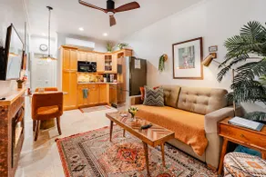 Entire Casita and Cal king bed, sofa bed and kitchen just minutes from Temecula. - Image 2