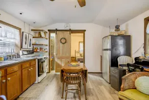 The Coziest Cottage - Image 4