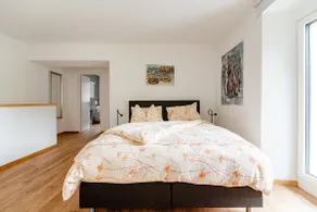 Accommodation with river view - Image 3
