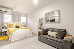 Suite Luxury & Relaxing near AirPort Solar System - Image 2