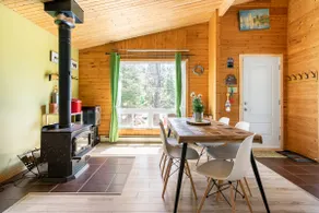 The Little Cottage of Grand Boisé - Image 3