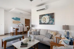 An ideal, comfortable and cozy place to enjoy. - Image 2