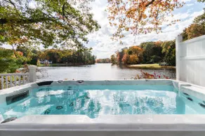 Lakefront Cozy - SwimSpa, Firepit, Ski 20 min away - Image 5