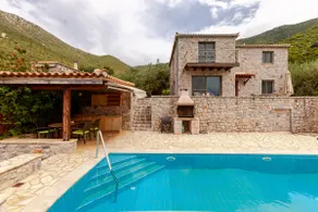 Villa St. George mit Infinity Pool - Image 2