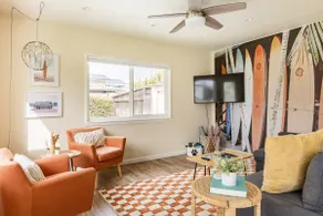 Coastal Surf House-Family/Work Friendly-Big Yard - Image 4